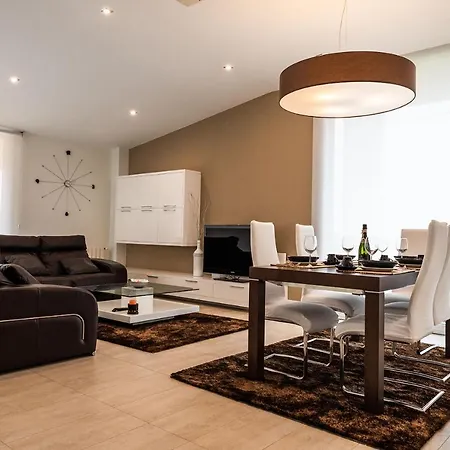 Villa Vilanova Cee
